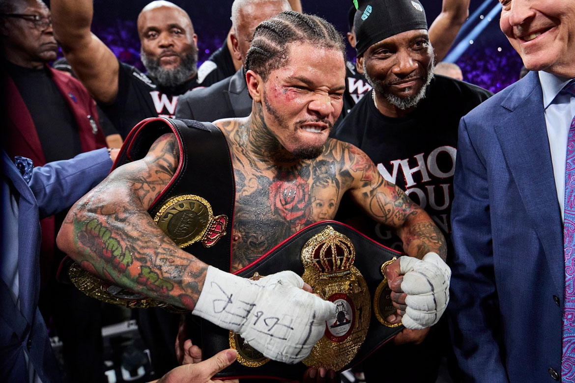 Gervonta Davis nocauteou Frank Martin e manteve cinturão peso leve da WBA (Foto: Premier Boxing/Divulgação/Twitter)