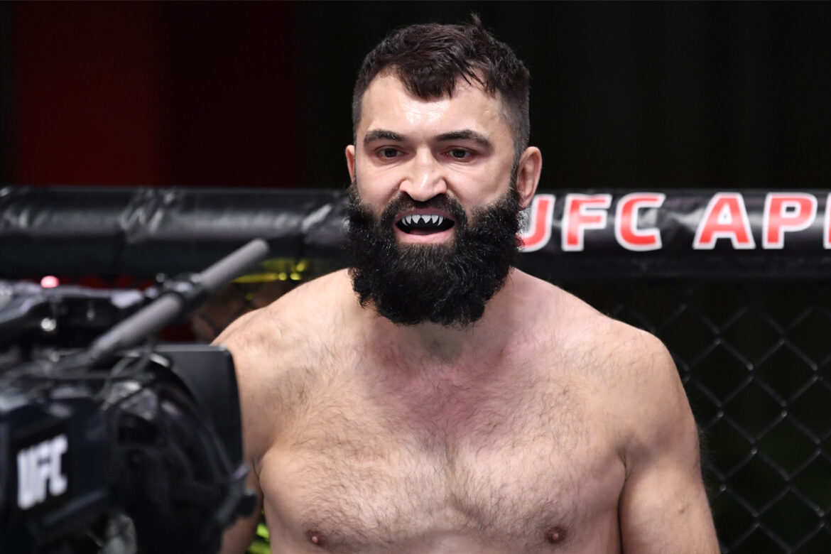 Andrei Arlovski deixou o UFC após 42 lutas (Foto: UFC/Divulgação/Twitter)