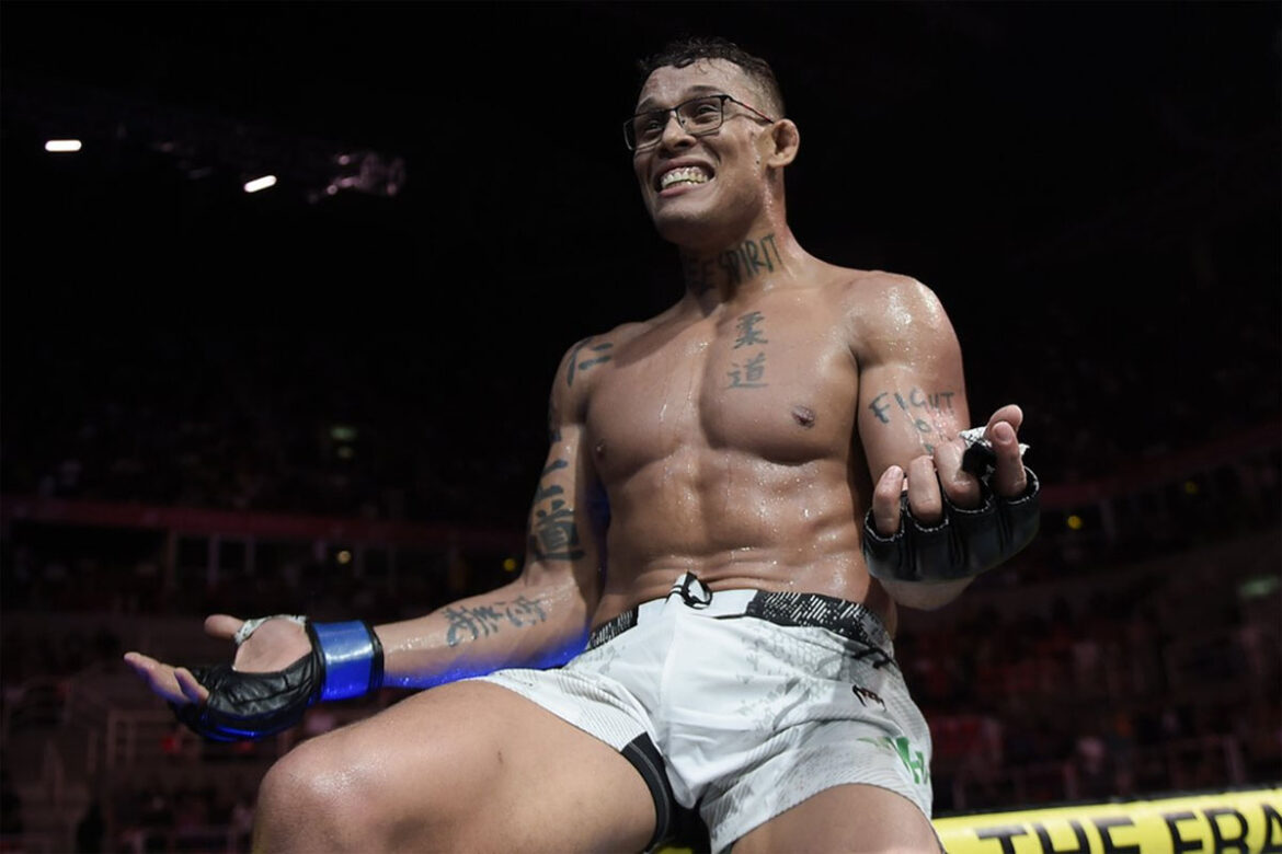 Caio Borralho vive grande fase no UFC (Foto: UFC/Divulgação/Twitter)